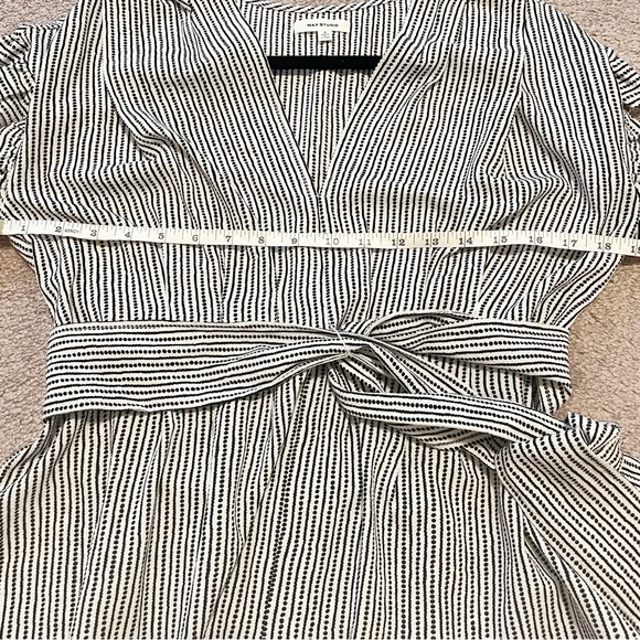 Max Studio Striped Tie-Front Blouse in Black and White Size Small - Picture 8 of 10